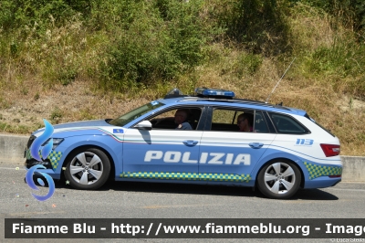 Skoda Superb Wagon III serie restyle
Polizia di Stato
Polizia Stradale
Allestimento Focaccia
in scorta a Tour de France 2024
POLIZIA M6333
Auto 5
Parole chiave: Skoda Superb Wagon III serie restyle