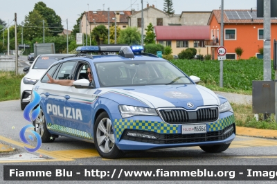 Skoda Superb Wagon III serie restyle
Polizia di Stato
Polizia Stradale
Allestimento Focaccia
POLIZIA M6364
Auto 10
In scorta alla Mille Miglia 2023
Parole chiave: Skoda Superb_Wagon_ IIIserie_restyle 1000_Miglia_2023 POLIZIAM6364