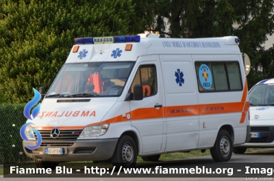 Mercedes-Benz Sprinter II serie
Croce Amica
Allestimento Mariani Fratelli
Parole chiave: Mercedes-Benz Sprinter_IIserie Ambulanza