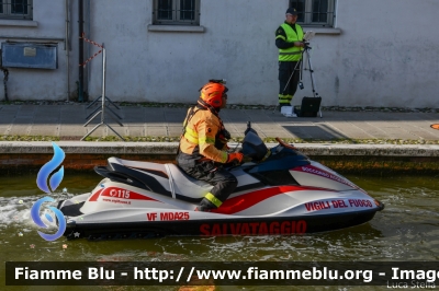 Bombardier Sea Doo GTI 4-Tec 130
Vigili del Fuoco
Comando Provinciale di Ferrara
Distaccamento Permanente di Comacchio
Nucleo Salvamento Acquatico
VF MDA 25
Parole chiave: Bombardier Sea_Doo_GTI_4-Tec130 MDA25 Befana_2020