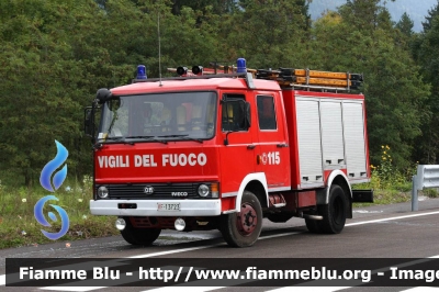 Iveco OM 79-13
Vigili del Fuoco
Comando Provinciale di Udine
Distaccamento Volontario di Cercivento
VF 13723
Parole chiave: Iveco-OM 79-13 VF13723 mimmun72