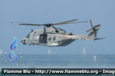 NHI NH90-TTH
Marina Militare Italiana
Gruppo Elicotteri
3-52
Parole chiave: NHI NH90-TTH MM3-52 Air_show_2019 / Valore_Tricolore_2019