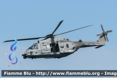 NHI NH90-TTH
Marina Militare Italiana
Gruppo Elicotteri
3-52
Parole chiave: NHI NH90-TTH MM3-52 Air_show_2019 / Valore_Tricolore_2019