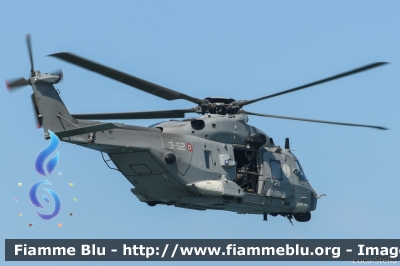 NHI NH90-TTH
Marina Militare Italiana
Gruppo Elicotteri
3-52
Parole chiave: NHI NH90-TTH MM3-52 Air_show_2019 / Valore_Tricolore_2019