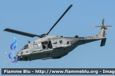 NHI NH90-TTH
Marina Militare Italiana
Gruppo Elicotteri
3-52
Parole chiave: NHI NH90-TTH MM3-52 Air_show_2019 / Valore_Tricolore_2019