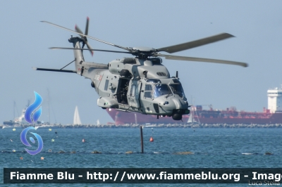 NHI NH90-TTH 
Marina Militare Italiana
Gruppo Elicotteri
3-52
Parole chiave: NHI NH90-TTH MM3-52 Air_show_2019 / Valore_Tricolore_2019