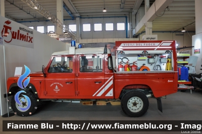 Land-Rover Defender 130
Vigili del Fuoco
Distretto della Vallagarina
Corpo Volontario di Mori (TN)
Con modulo allestito Fulmix
VF K20 TN
Parole chiave: Land-Rover Defender_130 VFK20TN Reas_2017