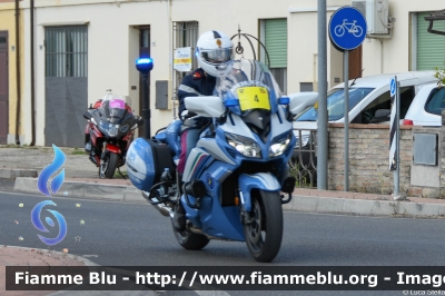 Yamaha FJR 1300 II serie
Polizia di Stato
Polizia Stradale
Allestimento Elevox
In scorta al
Giro della Romagna
Moto 4
Parole chiave: Yamaha FJR_1300_IIserie