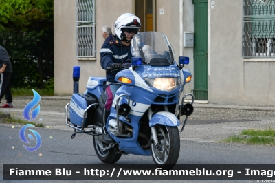 Bmw R850RT II serie
Polizia di Stato
Polizia Stradale
In scorta al
Giro della Romagna
Parole chiave: Bmw R850RT_IIserie POLIZIAG