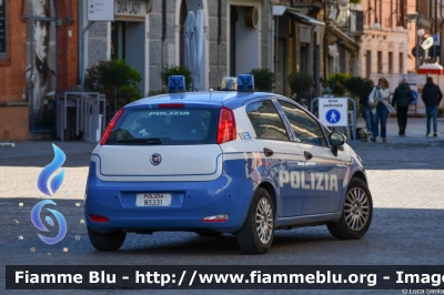 Fiat Punto VI serie
Polizia di Stato
Allestimento NCT Nuova Carrozzeria Torinese
POLIZIA N5331
Parole chiave: Fiat Punto_VIserie  POLIZIAN5331