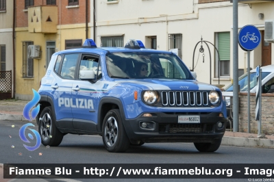 Jeep Renegade
Polizia di Stato
Polizia Stradale
Allestita Nuova Carrozzeria Torinese
In scorta al
Giro della Romagna
POLIZIA N5802
Parole chiave: Jeep Renegade  POLIZIAN5802