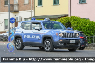 Jeep Renegade
Polizia di Stato
Polizia Stradale
Allestita Nuova Carrozzeria Torinese
In scorta al
Giro della Romagna
POLIZIA N5802
Parole chiave: Jeep Renegade  POLIZIAN5802