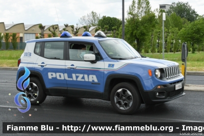 Jeep Renegade
Polizia di Stato
Polizia Stradale
Allestita Nuova Carrozzeria Torinese
Decorazione Grafica Artlantis
POLIZIA N5802
Parole chiave: Jeep Renegade POLIZIAN5802 Giro_D_Italia_2021