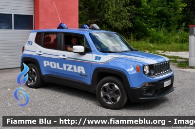 Jeep Renegade
Polizia di Stato
Polizia Stradale
Allestita Nuova Carrozzeria Torinese
Decorazione Grafica Artlantis
POLIZIA N5927
Parole chiave: Jeep Renegade POLIZIAN5927