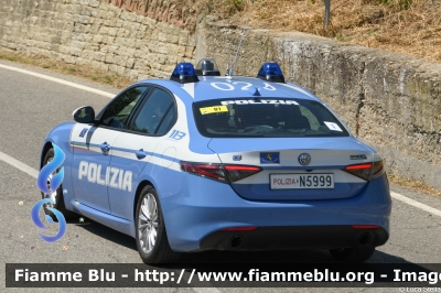 Alfa Romeo Nuova Giulia Q4 Restyle
Polizia di Stato
Polizia Stradale
in scorta a Tour de France 2024
POLIZIA N5999
Auto 1
Parole chiave: Alfa-Romeo Nuova_Giulia_Q4_Restyle POLIZIAN5999 Tour_DE_France_2024