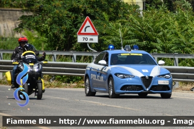 Alfa Romeo Nuova Giulia Q4 Restyle
Polizia di Stato
Polizia Stradale
in scorta a Tour de France 2024
POLIZIA N5999
Auto 1
Parole chiave: Alfa-Romeo Nuova_Giulia_Q4_Restyle POLIZIAN5999 Tour_DE_France_2024