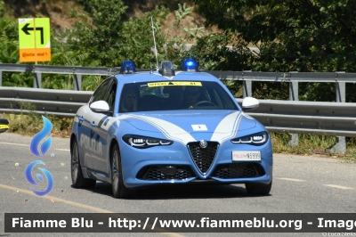 Alfa Romeo Nuova Giulia Q4 Restyle
Polizia di Stato
Polizia Stradale
in scorta a Tour de France 2024
POLIZIA N5999
Auto 1
Parole chiave: Alfa-Romeo Nuova_Giulia_Q4_Restyle POLIZIAN5999 Tour_DE_France_2024