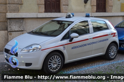 Fiat Grande Punto
Associazione Nazionale Carabinieri
Protezione Civile
Sezione di Novara
Parole chiave: Fiat Grande_Punto