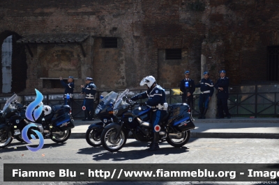 Aprilia Caponord 1000 II serie
Polizia Penitenziaria
Parole chiave: Aprilia Caponord_1000_IIserie Festa_della_Repubblica_2015