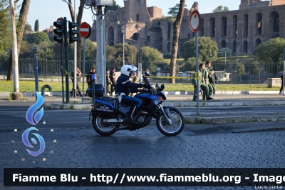 Aprilia Pegaso II serie
Polizia Penitenziaria
Parole chiave: Aprilia Pegaso_IIserie Festa_della_Repubblica_2015