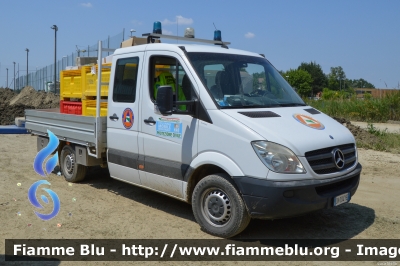 Mercedes-Benz Sprinter III serie
Protezione Civile
Provincia di Parma
PR23
Parole chiave: Mercedes-Benz Sprinter_IIIserie