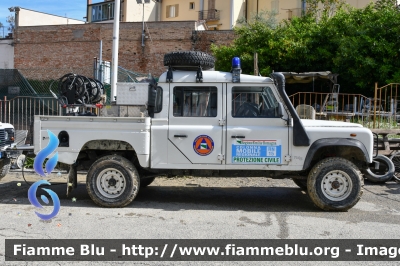 Land Rover Defender 130
Protezione Civile
Provincia di Rimini
RN 15
Parole chiave: Land-Rover Defender_130