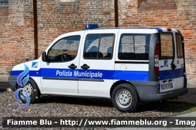 Fiat Doblò I serie
Polizia Municipale - Polizia del Delta
Postazione di Migliaro (FE)
Parole chiave: Fiat Doblò_Iserie Festa_Della_Polizia_2019