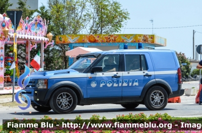 Land-Rover Discovery 3
Polizia di Stato
Squadra Volante
Unità Operativa di Primo Intervento
POLIZIA F5009
Parole chiave: Land-Rover Discovery_3 POLIZIAF5009