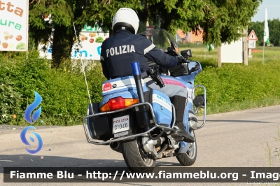 Bmw R850RT II serie
Polizia di Stato
Polizia Stradale
POLIZIA G1046
1000 miglia 2019
Parole chiave: Bmw R850RT_IIserie POLIZIAG1046 1000_mIGLIA_2019