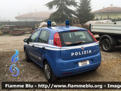 Fiat Grande Punto
Polizia di Stato
POLIZIA H1808
Parole chiave: Fiat Grande_Punto POLIZIAH1808