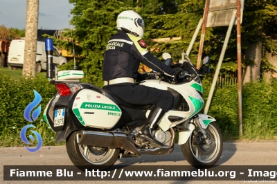 Honda Deauville III serie
Polizia Locale Brescia
POLIZIA LOCALE YA 02872
POLIZIA LOCALE YA 02873
In scorta alla Mille Miglia 2019
Parole chiave: Honda Deauville_IIIserie POLIZIALOCALEYA02872 POLIZIALOCALEYA02873 1000_Miglia_2019