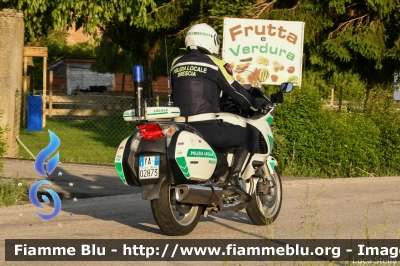 Honda Deauville III serie
Polizia Locale Brescia
POLIZIA LOCALE YA 02872
POLIZIA LOCALE YA 02873
In scorta alla Mille Miglia 2019
Parole chiave: Honda Deauville_IIIserie POLIZIALOCALEYA02872 POLIZIALOCALEYA02873 1000_Miglia_2019