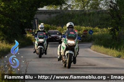 Honda Deauville III serie
Polizia Locale Brescia
POLIZIA LOCALE YA 02872
POLIZIA LOCALE YA 02873
In scorta alla Mille Miglia 2019
Parole chiave: Honda Deauville_IIIserie POLIZIALOCALEYA02872 POLIZIALOCALEYA02873 1000_Miglia_2019