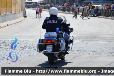 Bmw r850rt II serie
Polizia di Stato
Polizia Stradale
Polizia G1069
Parole chiave: Bmw r850rt_IIserie POLIZIAG1069 Festa_della_Repubblica_2015