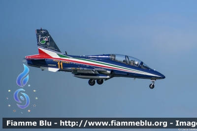 Aermacchi MB339PAN
Aeronautica Militare Italiana
313° Gruppo Addestramento Acrobatico
Pony 11
Stagione esibizioni 2023
Rimini Air Show 2023
Parole chiave: Aermacchi MB339PAN Air_show_2023