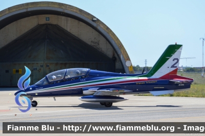 Aermacchi MB339PAN
Aeronautica Militare Italiana
313° Gruppo Addestramento Acrobatico
Stagione esibizioni 2017
Pony 2
Parole chiave: Aermacchi MB339PAN