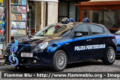 Alfa Romeo Nuova Giulietta restyle
Polizia Penitenziaria
POLIZIA PENITENZIARIA 959 AF
Parole chiave: Alfa-Romeo Nuova_Giulietta_restyle POLIZIAPENITENZIARIA959AF