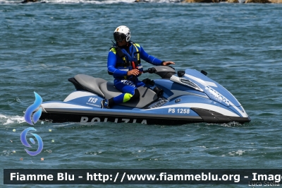 Yamaha
Polizia di Stato 
Polizia del Mare
PS 1258
Parole chiave: Yamaha PS1258 Air_Show_2018