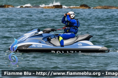 Yamaha
Polizia di Stato 
Polizia del Mare
PS 1258
Parole chiave: Yamaha PS1258 Air_Show_2018