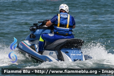 Yamaha
Polizia di Stato 
Polizia del Mare
PS 1374
Parole chiave: Yamaha PS1374 Air_Show_2018