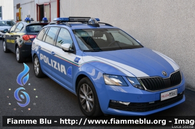 Skoda Octavia Wagon 4x4 V serie
Polizia di Stato
Polizia Stradale
Polizia Autostradale
in servizio sulla rete Autovia Padana
Allestimento Focaccia
Decorazione Grafica Artlantis
POLIZIA M3663
Parole chiave: Skoda Octavia_Wagon_4x4_Vserie POLIZIAM3663 Reas_2019