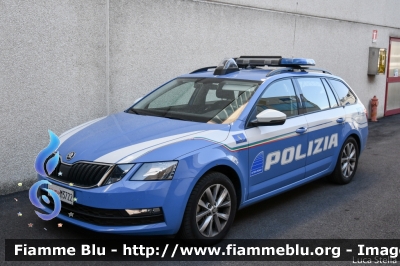 Skoda Octavia Wagon V serie
Polizia di Stato
Polizia Stradale
Polizia Autostradale
 in servizio sulla rete Autovia Padana
Allestimento Focaccia
Decorazione Grafica Artlantis
POLIZIA M3722
Parole chiave: Skoda Octavia_Wagon_Vserie POLIZIAM3722 Reas_2019