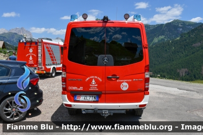 Mercedes-Benz Sprinter 4x4 III serie restyle
Vigili del Fuoco
Unione distrettuale di Fassa
Corpo Volontario di Vigo di Fassa (TN)
Allestimento Kofler Fahrzeugbau
VF 4L7 TN
Parole chiave: Mercedes-Benz Sprinter_4x4_IIIserie_restyle VF4L7TN