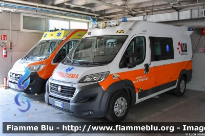 Fiat Ducato X290
118 Romagna Soccorso
Azienda USL della Romagna
Ambito Territoriale di Ravenna
Allestimento Vision
"RA 19"
Parole chiave: Fiat Ducato_X290 Ambulanza