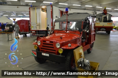 Fiat Campagnola I serie
Vigili del Fuoco
Comando Provinciale di Brescia
Automezzo storico
Fotoelettrica da 60 cm Buini & Grandi
In esposizione al Reas 2013
VF 8526
Parole chiave: Fiat Campagnola_Iserie VF8526 Reas_2013