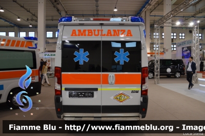 Fiat Ducato X290
Pubblica Assitenza Ravenna 
sede di Riolo Terme
allestita EDM
In esposizione al Reas 2015
Parole chiave: Fiat Ducato_X290 Ambulanza Reas_2015