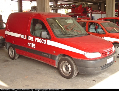 Citroen Berlingo I serie
Vigili del Fuoco
Comando Provinciale di Rovigo
VF 21842
Parole chiave: Citroen Berlingo_Iserie VF21842