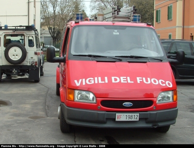 Ford Transit V serie
Vigili del Fuoco
Comando Provinciale di Bologna
Distaccamento Volontario di San Pietro in Casale (BO)
Polisoccorso
VF 19812
Parole chiave: Ford Transit_Vserie VF19812