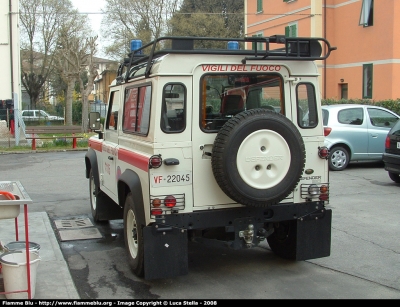 Land Rover Defender 90
Vigili del Fuoco
distaccamento Volontario di San Pietro in Casale (Bo)
acquistato con i contributi della Regione Emilia Romagna per la protezione civile
VF 22045
Parole chiave: Land-Rover Defender_90 VF22045