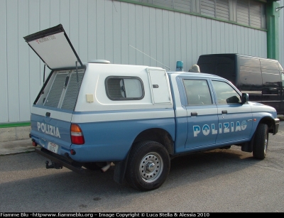 Mitsubishi L200 III Serie
Polizia di Stato
Unita' Cinofile
Polizia E6574
Parole chiave: Mitsubishi L200_IIISerie PoliziaE6574 Sicurtech_Forli'_2008